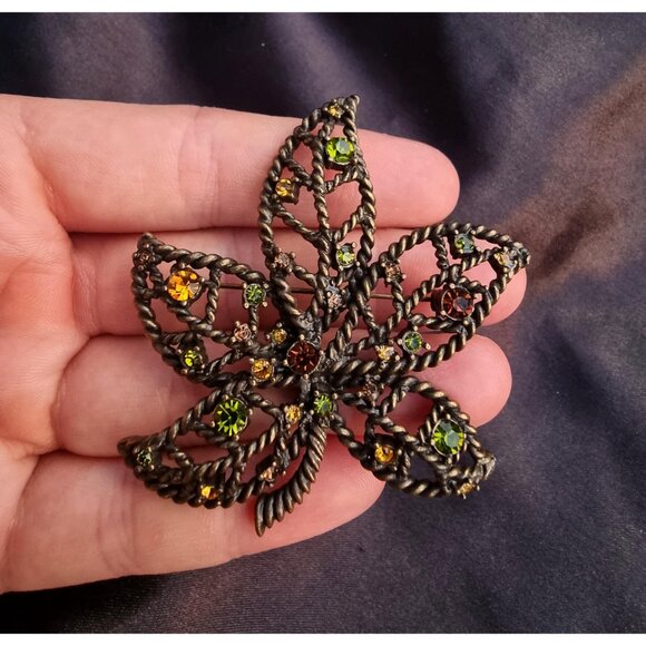 Vintage AVON Signed Rhinestone Fall Autumn Dark Amber and Green Rhinestones Bron - Picture 5 of 5